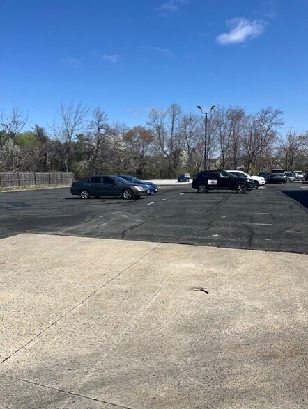 More Photos Of 9708 Belair Rd, Nottingham Freestanding For Lease