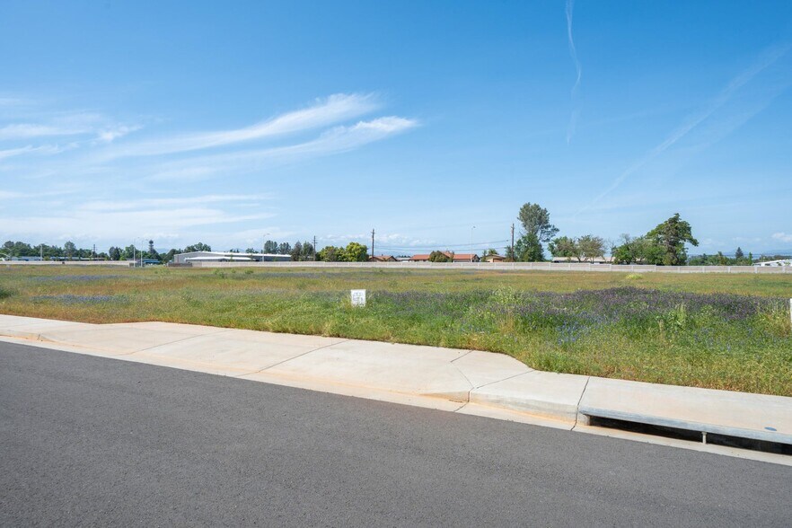 More Photos Of Rancho Industrial Park, Redding Land For Sale