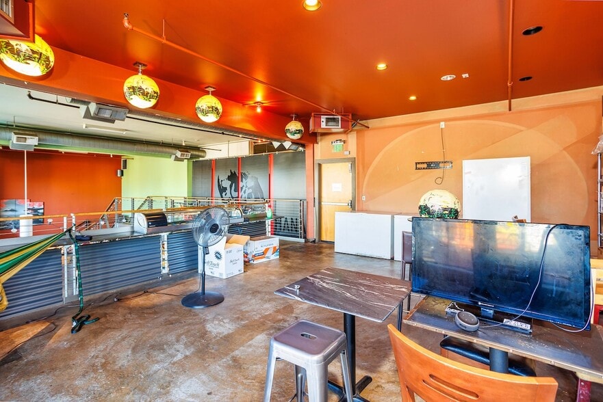 More Photos Of 2220-2236 NE Alberta St, Portland Storefront Retail Residential For Lease