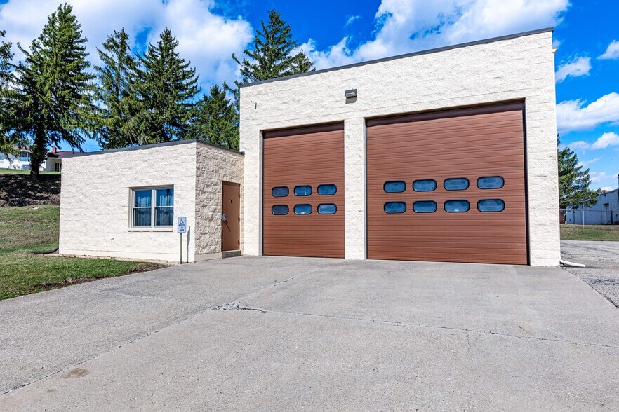 More Photos Of 5020 Frederick Pike, Dayton Warehouse For Sale