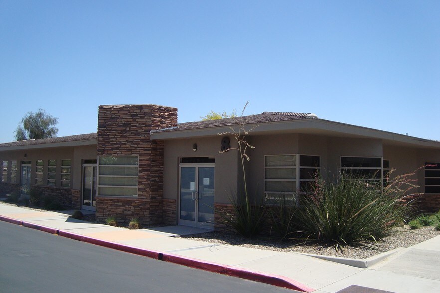 More Photos Of 4425 E Agave Rd, Phoenix Office For Sale