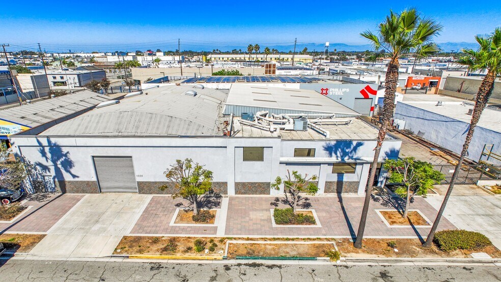 Primary Photo Of 1545-1555 W Anaheim St, Long Beach Unknown For Lease