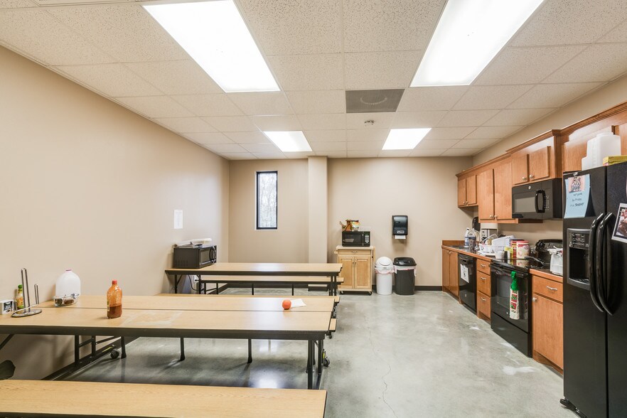 More Photos Of 23750 FM 1314 Rd, Porter Office For Sale