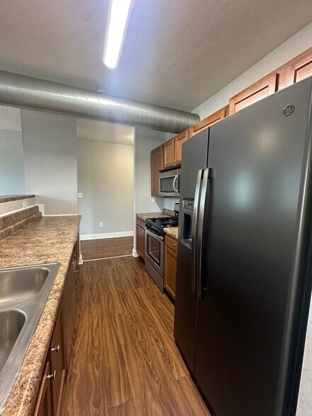 More Photos Of 1021 E Carson, Pittsburgh Storefront Retail Residential For Sale