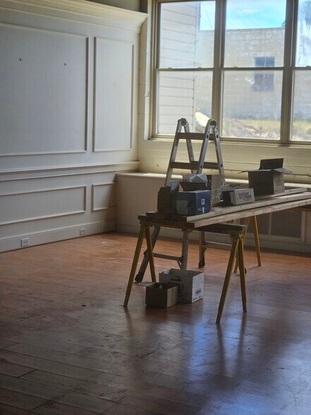 More Photos Of 2610 S Main St, Harrisonburg Warehouse For Sale