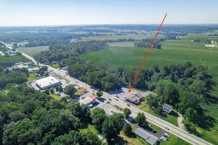 More Photos Of 5626 W Lincoln Hwy, Parkesburg Restaurant For Sale