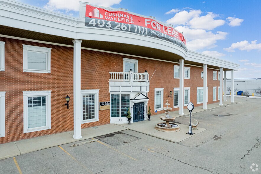 More Photos Of 67 Glenbrook Pl SW, Calgary Office For Sale