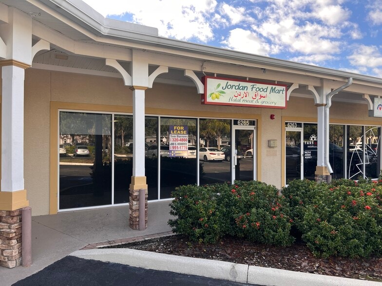 More Photos Of 6239-6293 Lake Osprey Dr, Sarasota Unknown For Lease