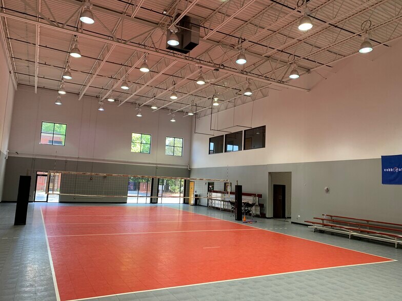 More Photos Of 1880 W Oak Pky, Marietta Loft Creative Space For Lease