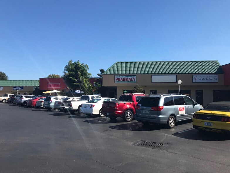 More Photos Of 4120 Rowan Rd, New Port Richey Storefront Retail Office For Lease