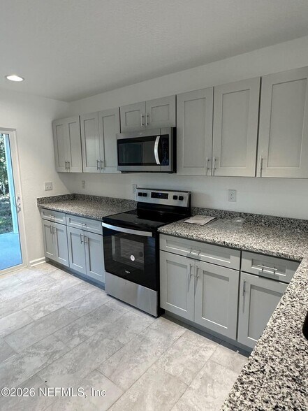 More Photos Of 619 Linwood Ave, Jacksonville Specialty For Sale