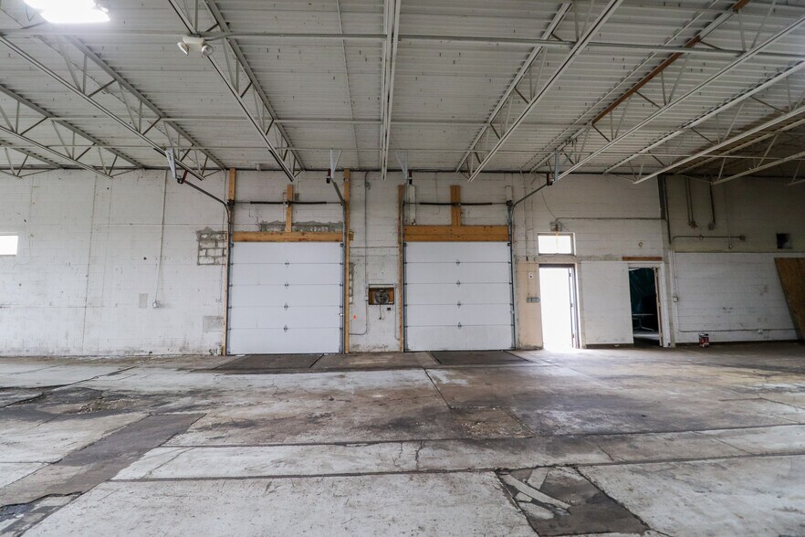 More Photos Of 1739 Elizabeth Ave NW, Grand Rapids Flex For Sale