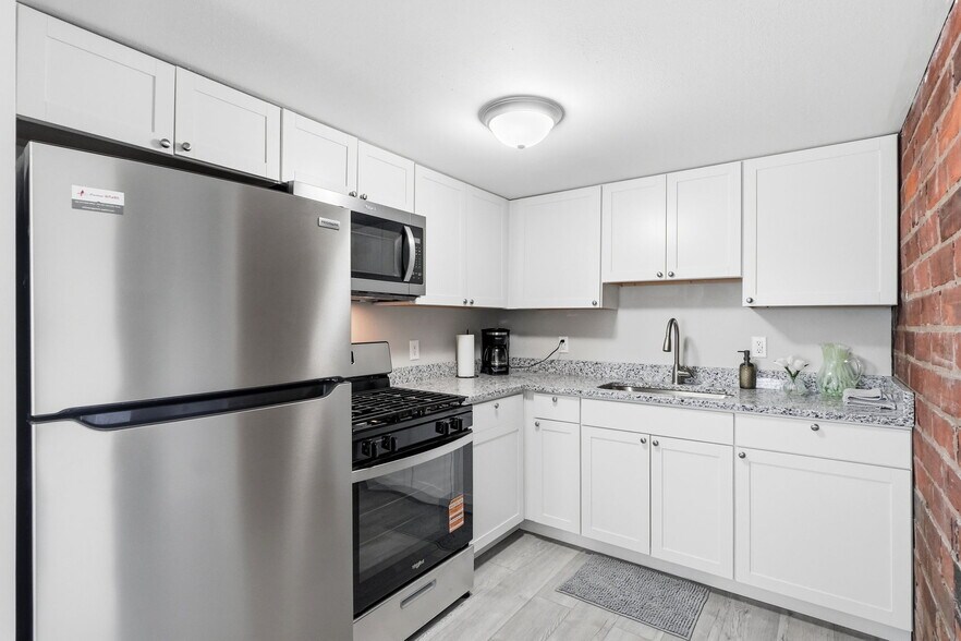 More Photos Of 7559 Mentor Ave, Mentor Apartments For Sale