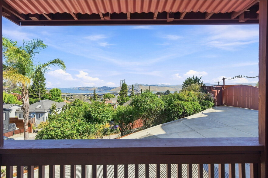 More Photos Of 1135 5th Ave, Crockett Apartments For Sale