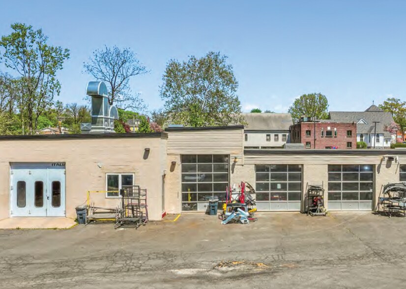 More Photos Of 324-332 S York Rd, Hatboro Auto Repair For Sale