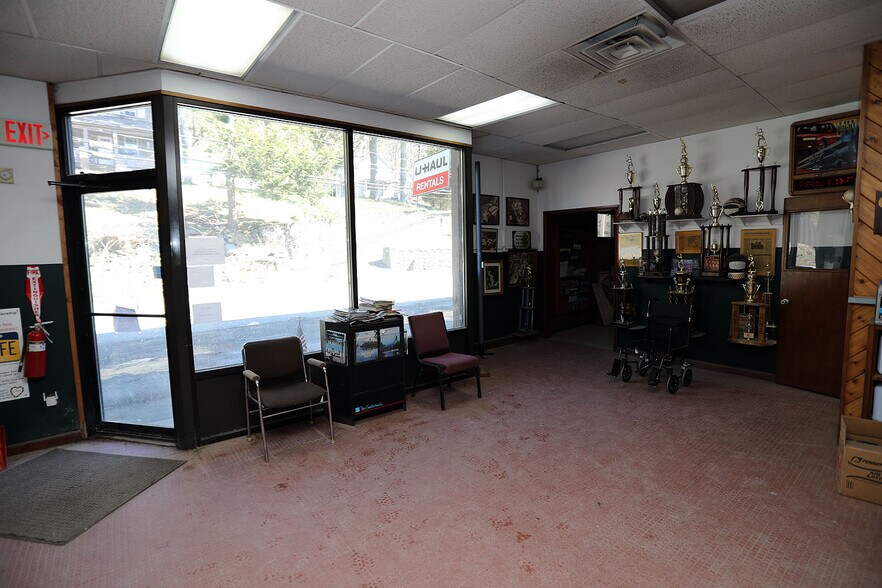 More Photos Of 4587 State Route 17b, Callicoon Auto Dealership For Sale