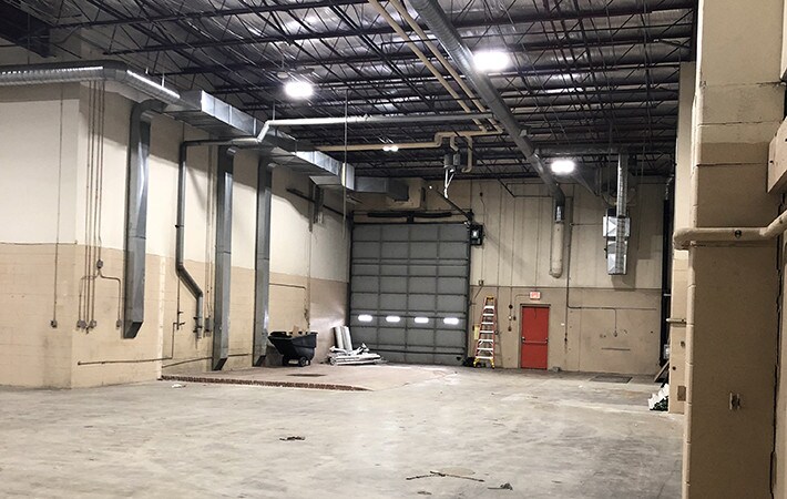 More Photos Of 221 Winnipeg St N, Regina Light Distribution For Lease