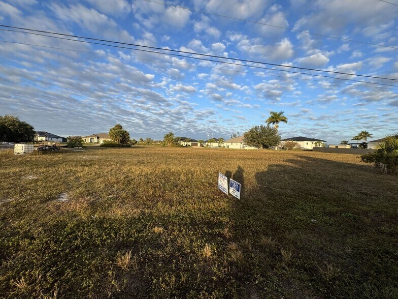 More Photos Of ,  Unknown For Sale