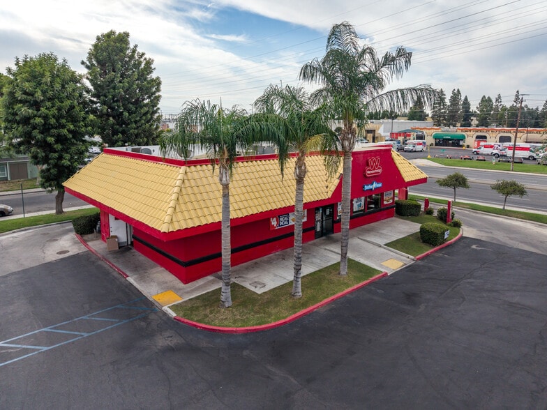 More Photos Of 6300 White Ln, Bakersfield General Retail For Sale