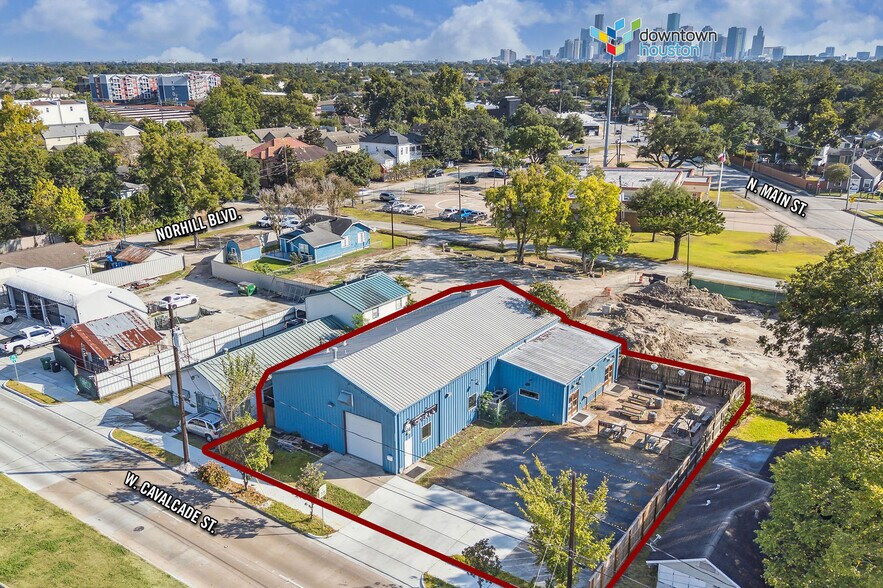 Primary Photo Of 1125 W Cavalcade St, Houston Manufacturing For Sale