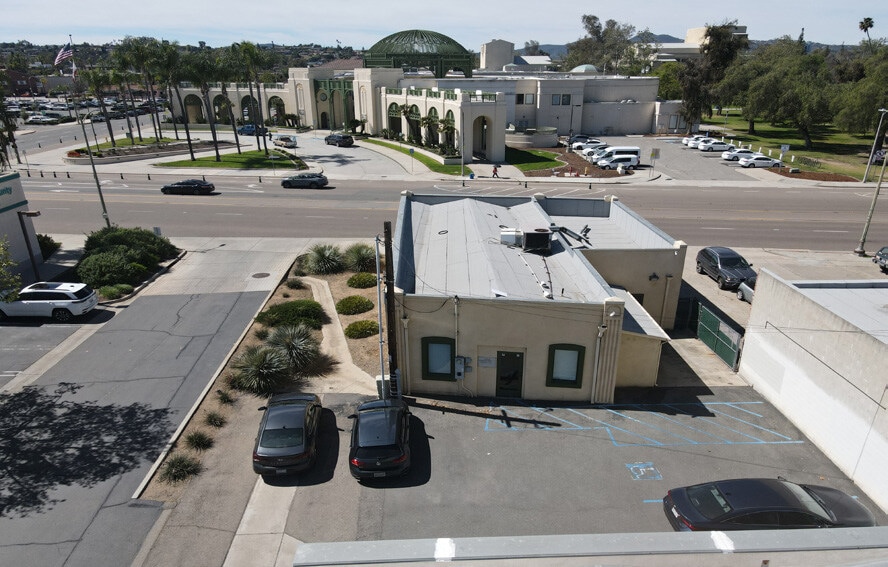 More Photos Of 228 N Broadway, Escondido Office For Sale