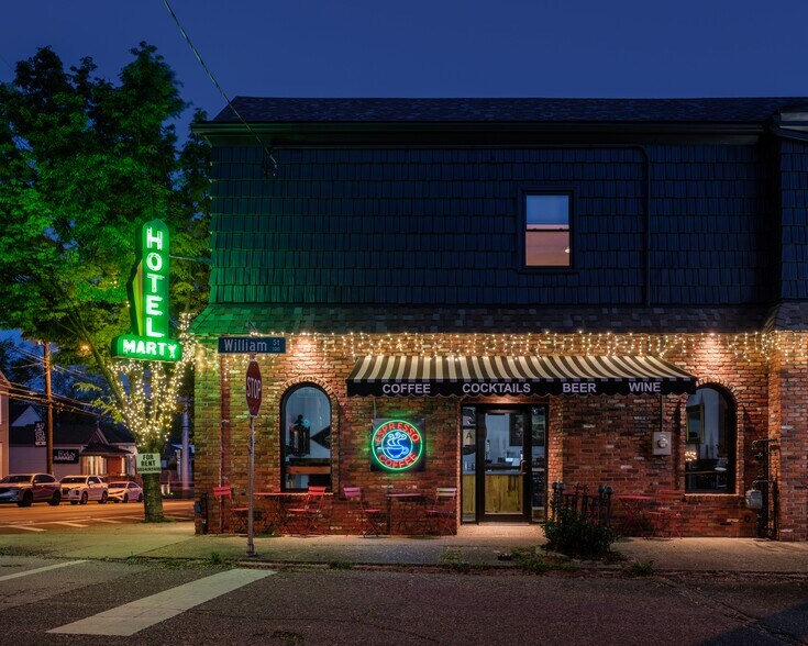 More Photos Of 1737 Frankfort Ave, Louisville Freestanding For Lease