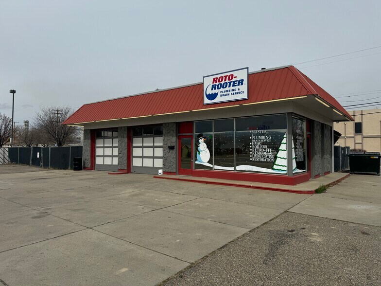 More Photos Of 1162 Ute Ave, Grand Junction Freestanding For Sale