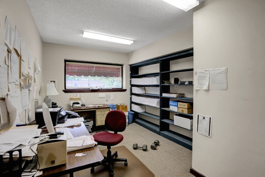 More Photos Of 3634 Park Ave, Memphis Office For Sale