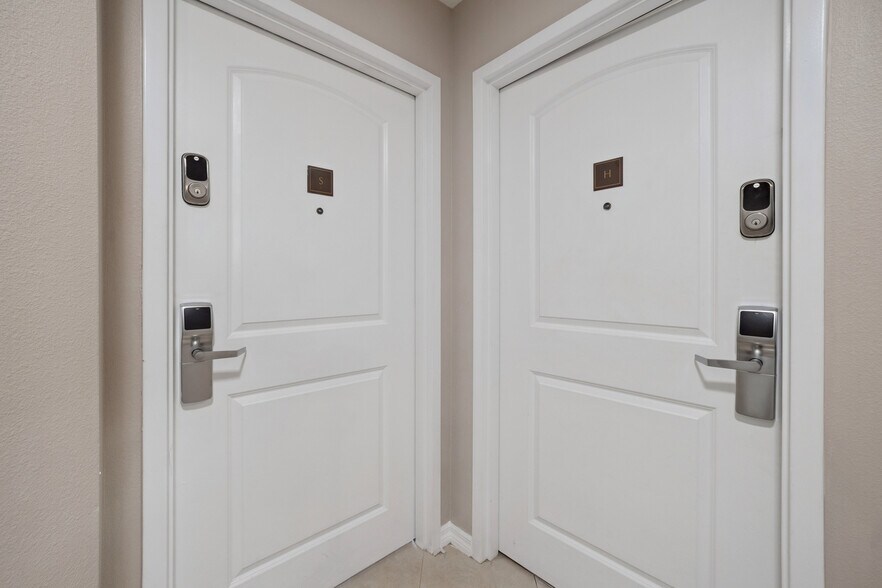 More Photos Of 7383 Universal Blvd, Orlando Hospitality For Sale