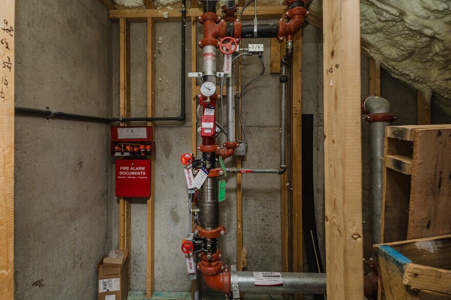 More Photos Of 429 S 119th St W, Wichita Office For Sale