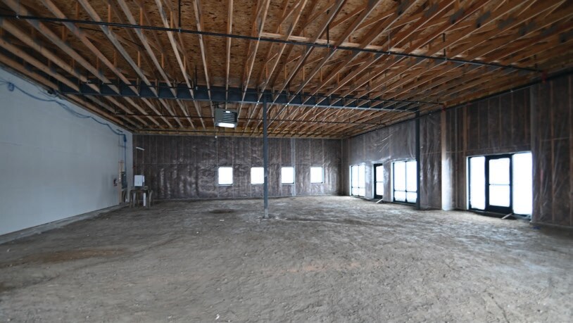 More Photos Of 855 37th Ave S, Moorhead Office For Lease