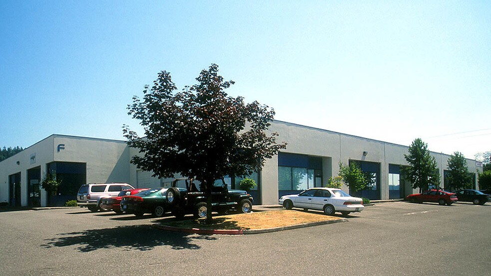 More Photos Of 19501 144th Ave NE, Woodinville Warehouse For Lease