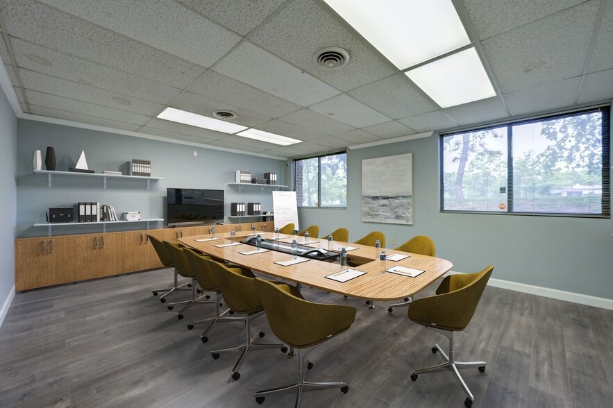 More Photos Of 9650 Santiago Rd, Columbia Medical For Sale