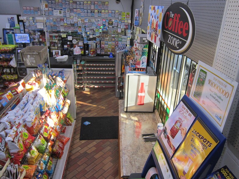 More Photos Of 2301 Lackey St, Lumberton Convenience Store For Sale