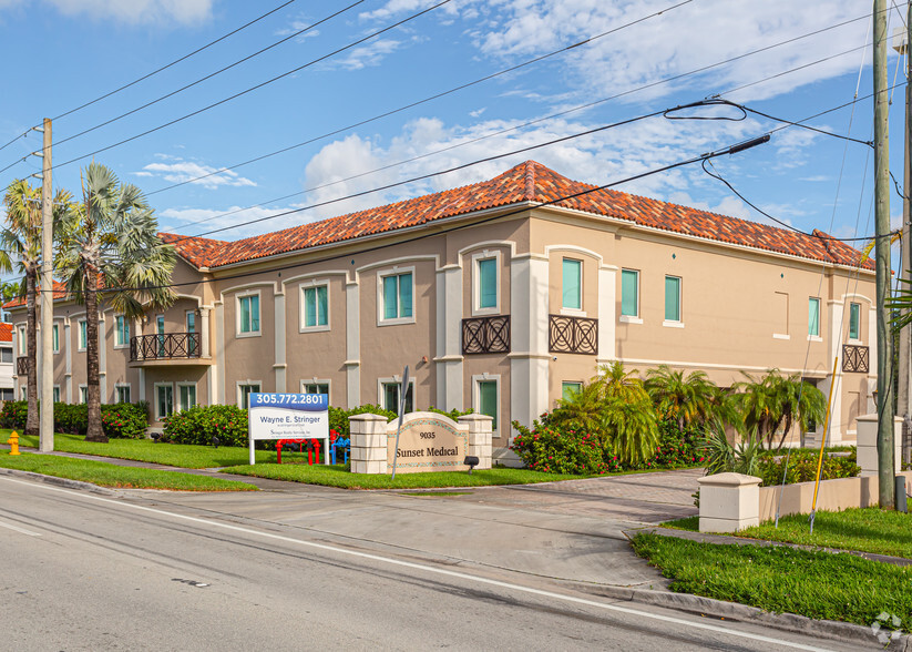 Primary Photo Of 9035 Sunset Dr, Miami Medical For Lease