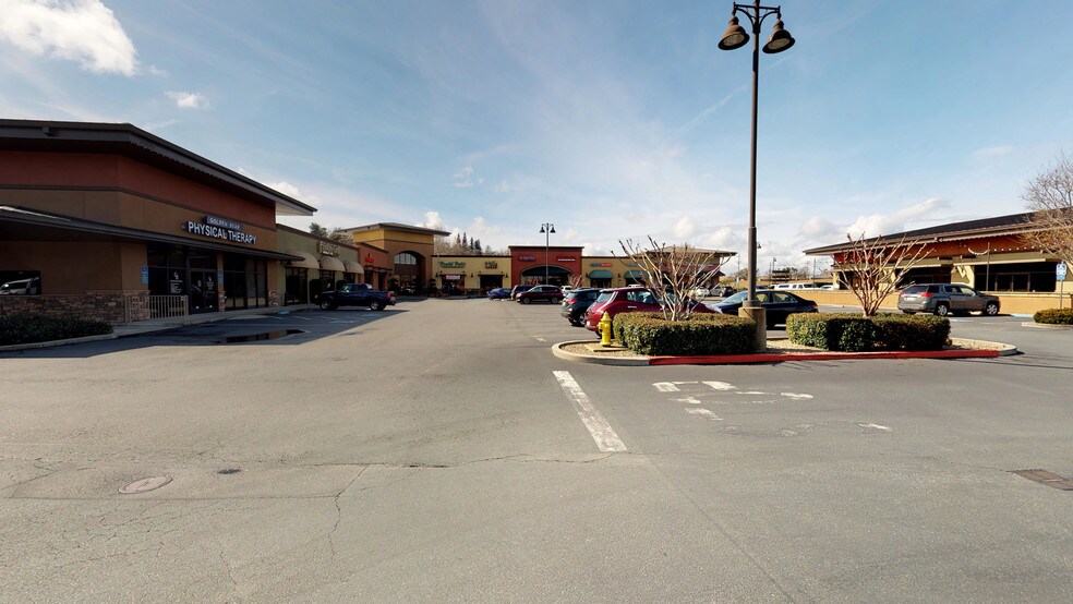 More Photos Of 1906 Vista Del Lago Dr, Valley Springs Storefront For Lease