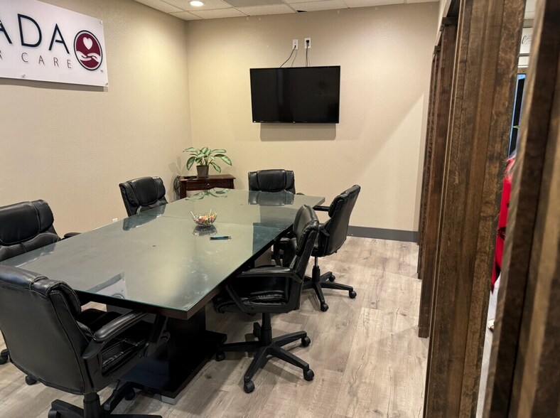 More Photos Of 16776 Bernardo Center Dr, San Diego Coworking Space