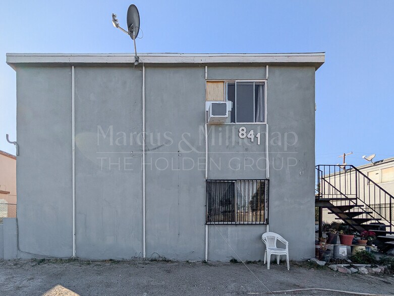 More Photos Of 841 N Bruce St, Las Vegas Apartments For Sale