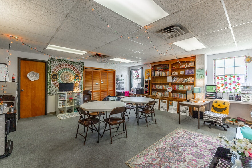 More Photos Of 4062 S Access Rd, Chattanooga Religious Facility For Sale