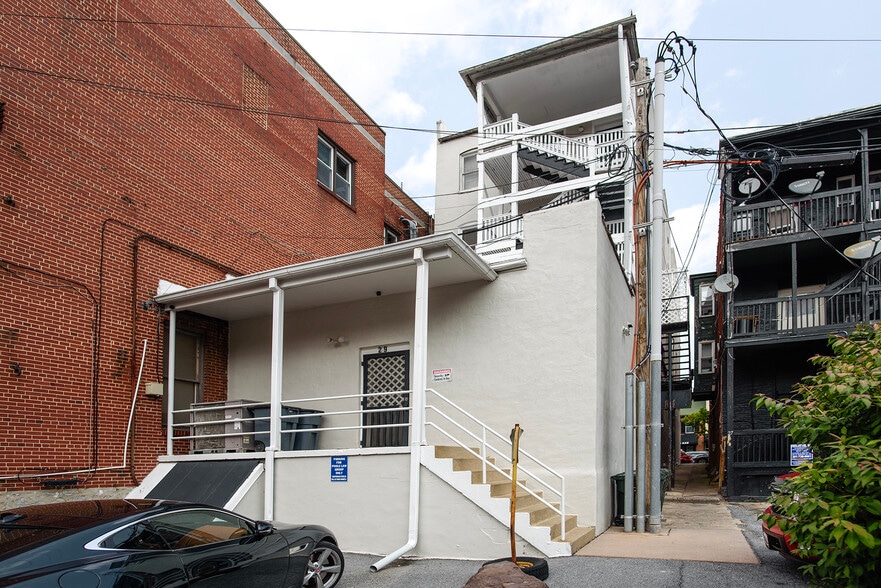 More Photos Of 29 W Franklin St, Hagerstown Apartments For Sale