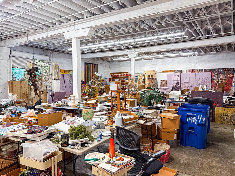 More Photos Of 1007 N Main St, Los Angeles Warehouse For Lease