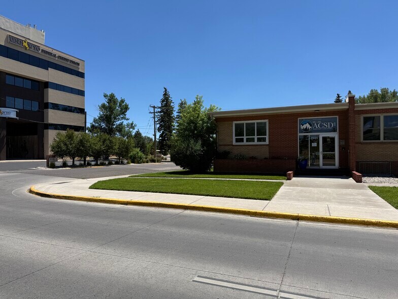 More Photos Of 1948 E Grand Ave, Laramie Office For Lease