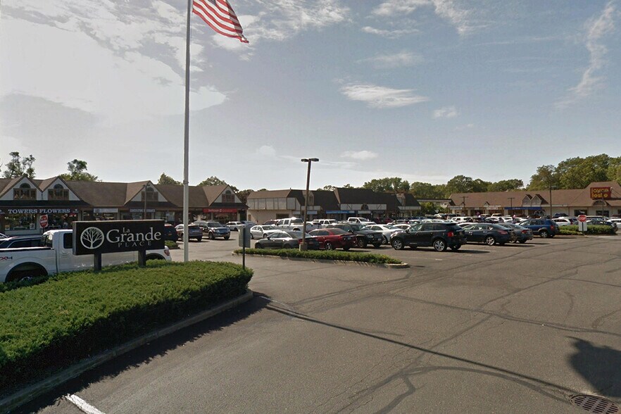 Primary Photo Of 1350-1370 Deer Park Ave, North Babylon Freestanding For Lease