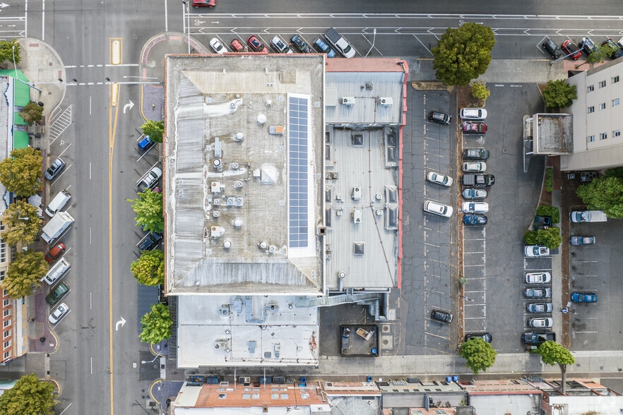 More Photos Of 181-195 High St NE, Salem General Retail For Lease