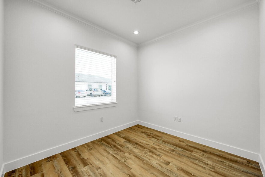 More Photos Of 18930 Kuykendahl Rd, Spring Medical For Lease