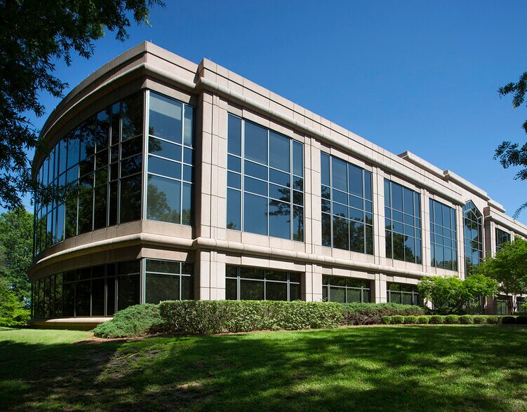 More Photos Of Halcyon Summit Dr @ Taylor, Montgomery Unknown For Lease