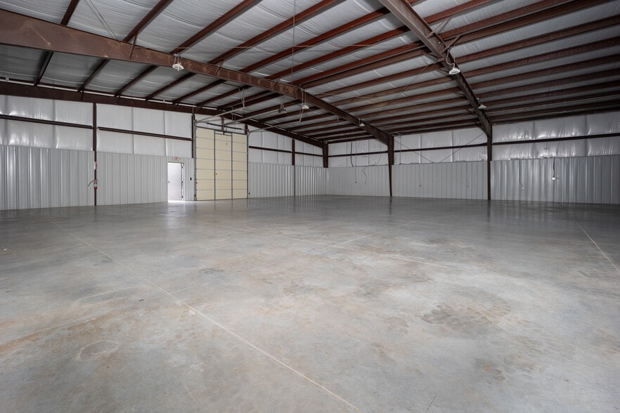 More Photos Of 6800 Main St, Oklahoma City Industrial For Lease