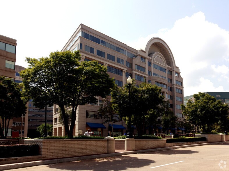 More Photos Of 1250-1280 Maryland Ave SW, Washington Office For Lease