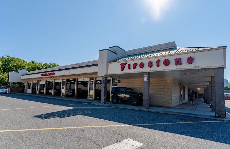 More Photos Of 264-350 Middle Country Rd, Coram Unknown For Lease