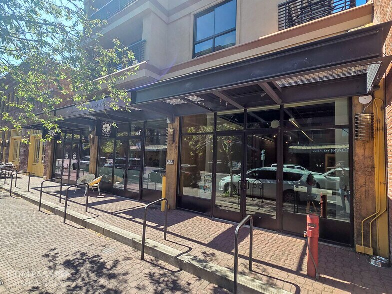 More Photos Of 5 NW Minnesota Ave, Bend Office For Lease